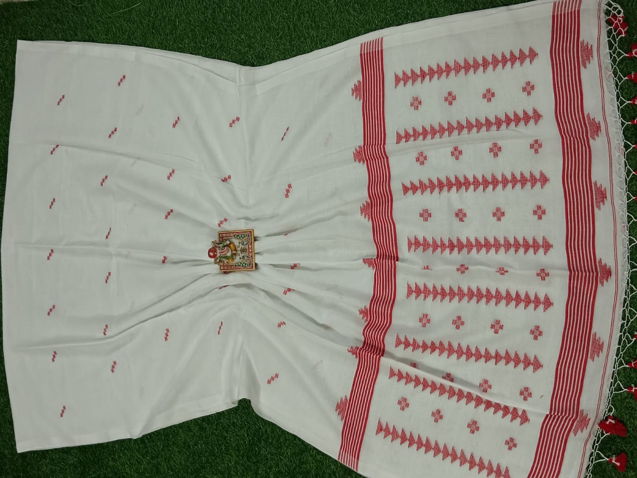 pure cotton jamdani saree with running blouse piece | premium handwoven quality pure cotton jamdani saree with running blouse piece | premium handwoven quality